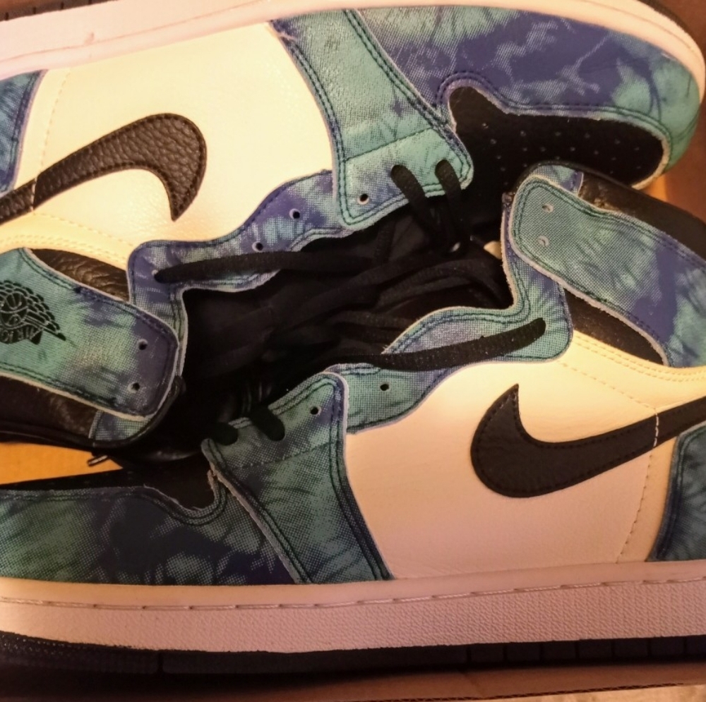 Air Jordan 1 Tie Dye